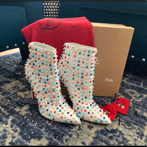 christian louboutin snakilta